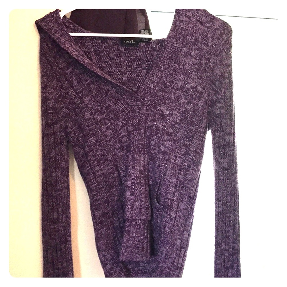 Long sleeve sweater